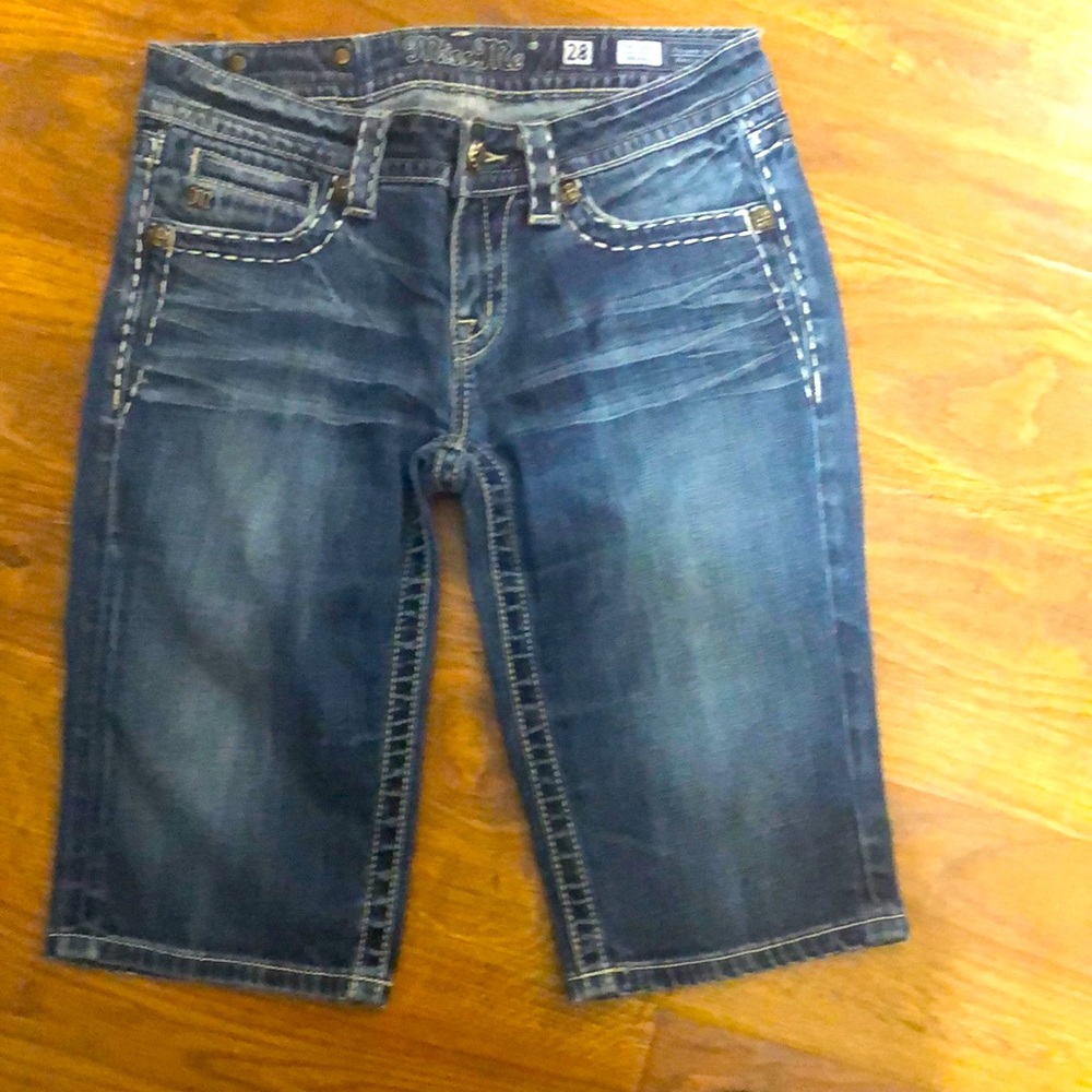 Size 28 shorts miss me